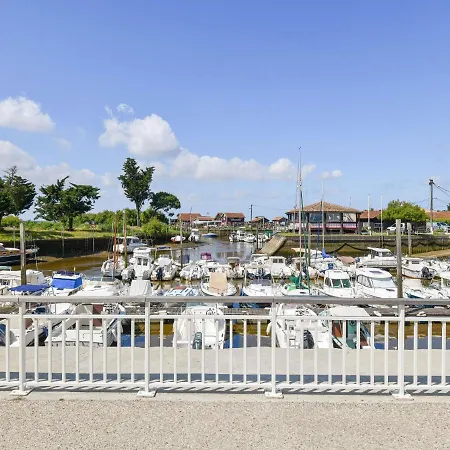 Villa Little With Garden On The Bay Of Arcachon Lanton
