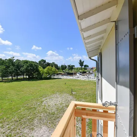 Little With Garden On The Bay Of Arcachon Villa *